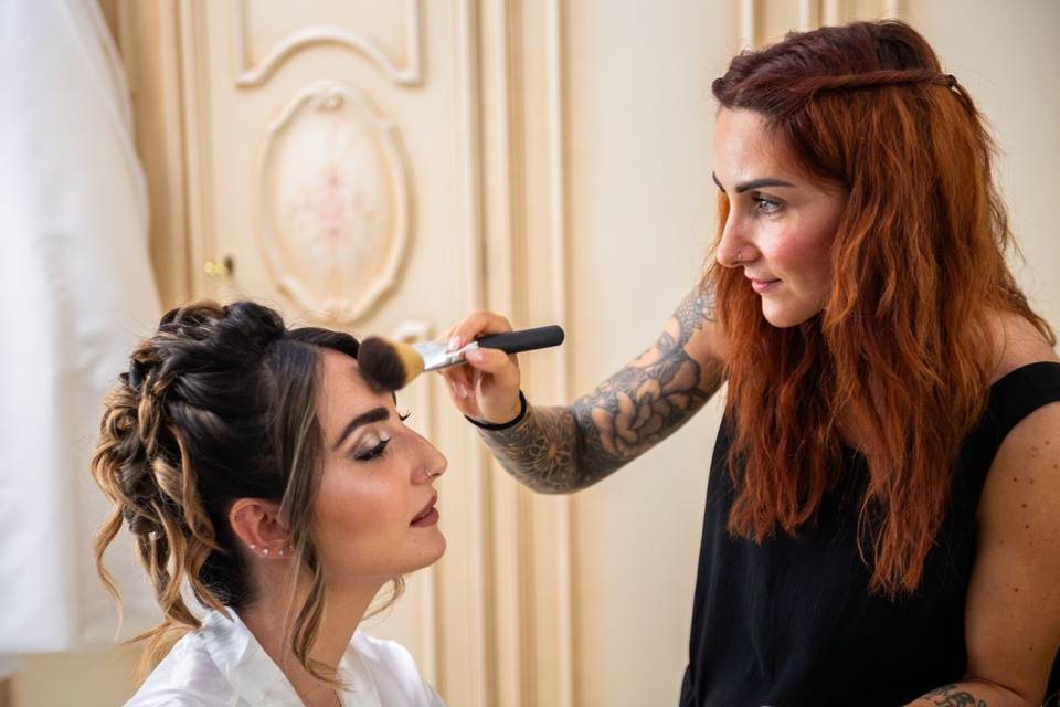 Bridal make up