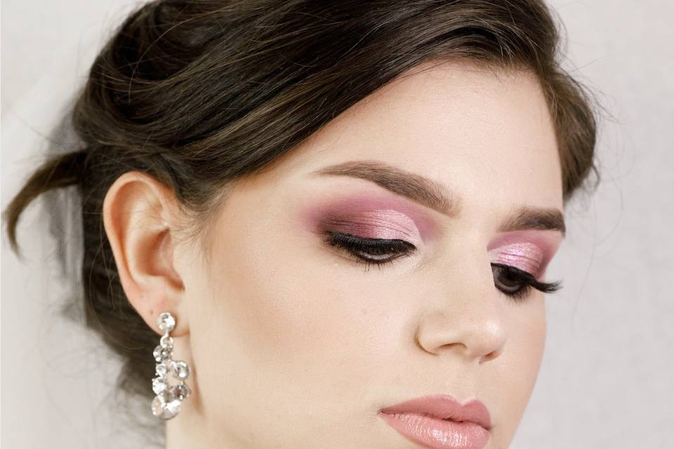 Bride make up