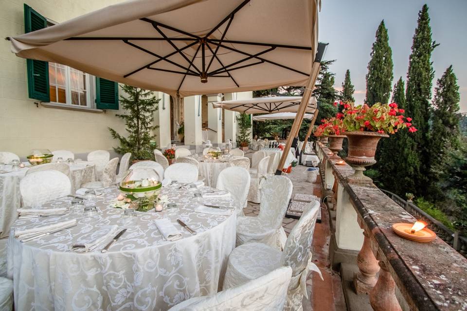 Cena sulla terrazza