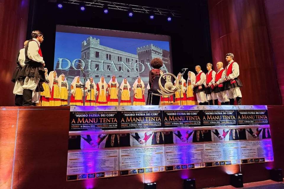 Città di Dolianova - Coro Gruppo Folk