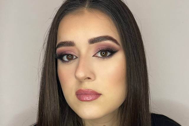Fabiola Lista Make up