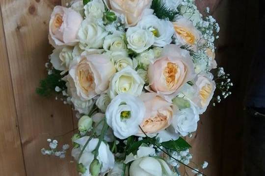 Bouquet sposa a goccia