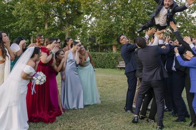 Sposi Insieme agli invitati