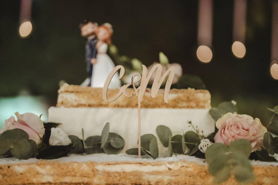 Cake topper di legno