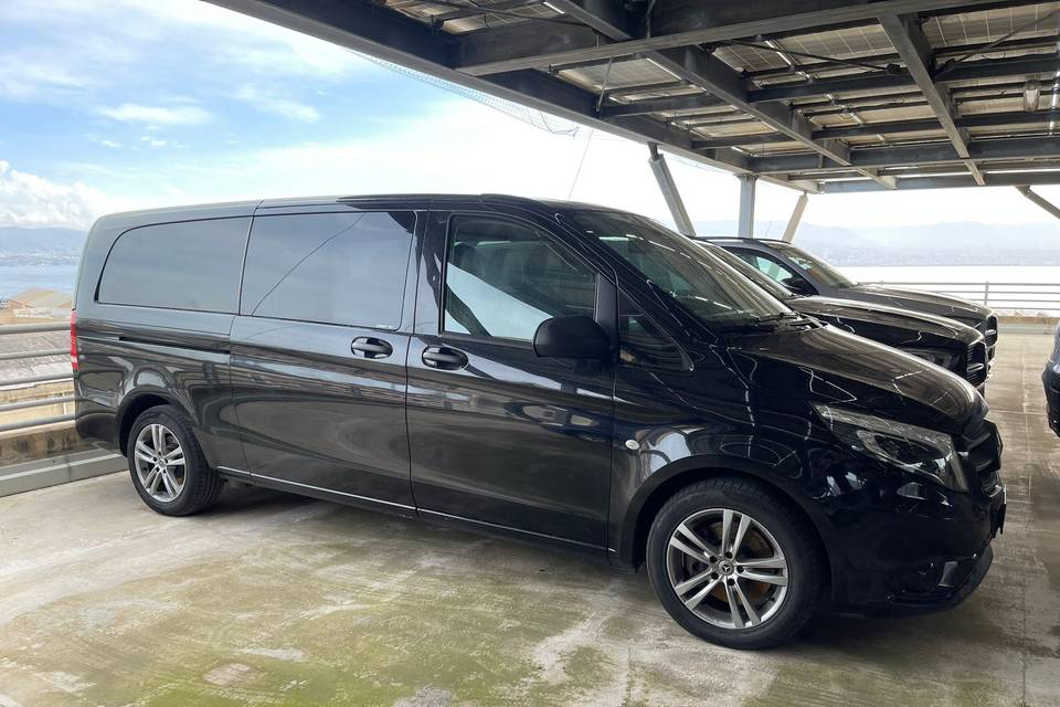 Mercedes Vito Tourer - 8 posti