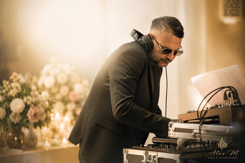 DJ AlexM