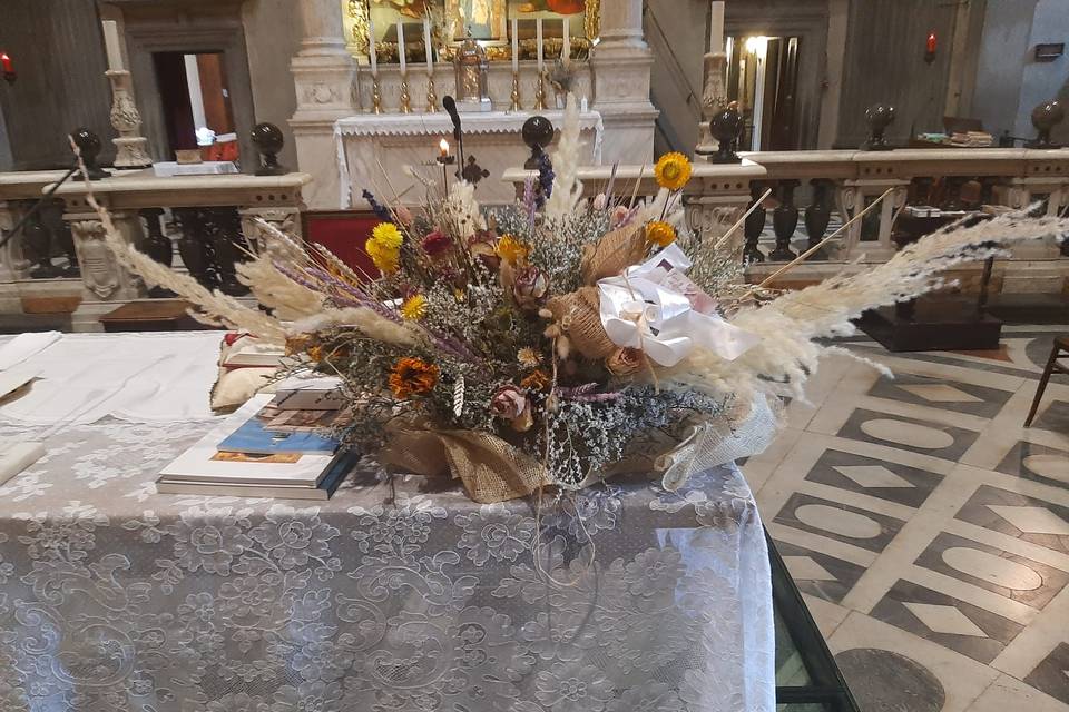 Altare fiori secchi