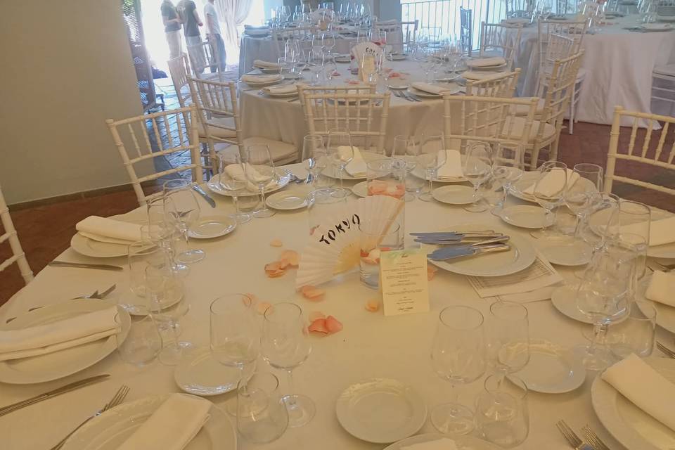 Tavoli cena