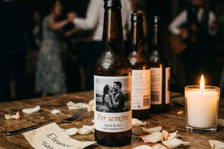 Birra con foto sposi