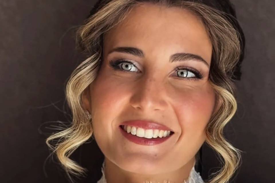 Neutral look