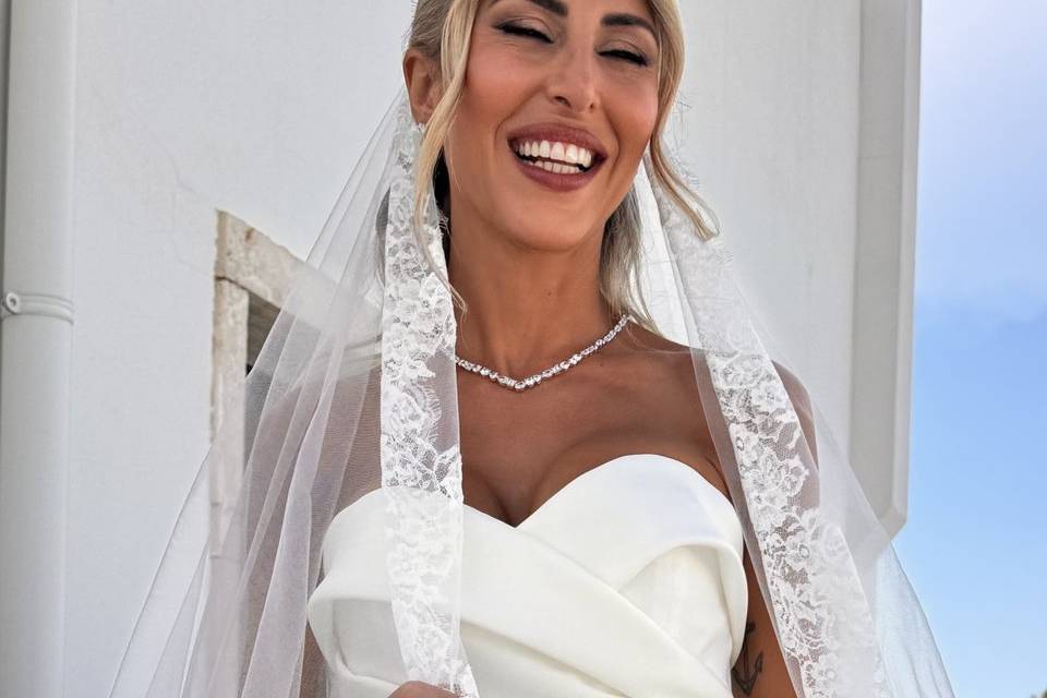 Bridal look