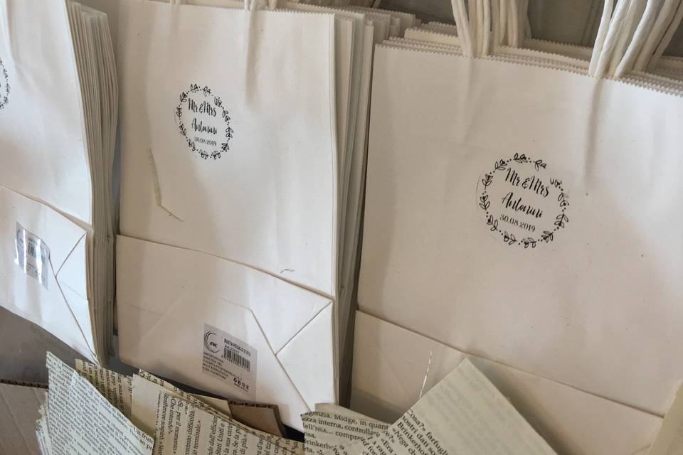Wedding bags. Timbro Person.