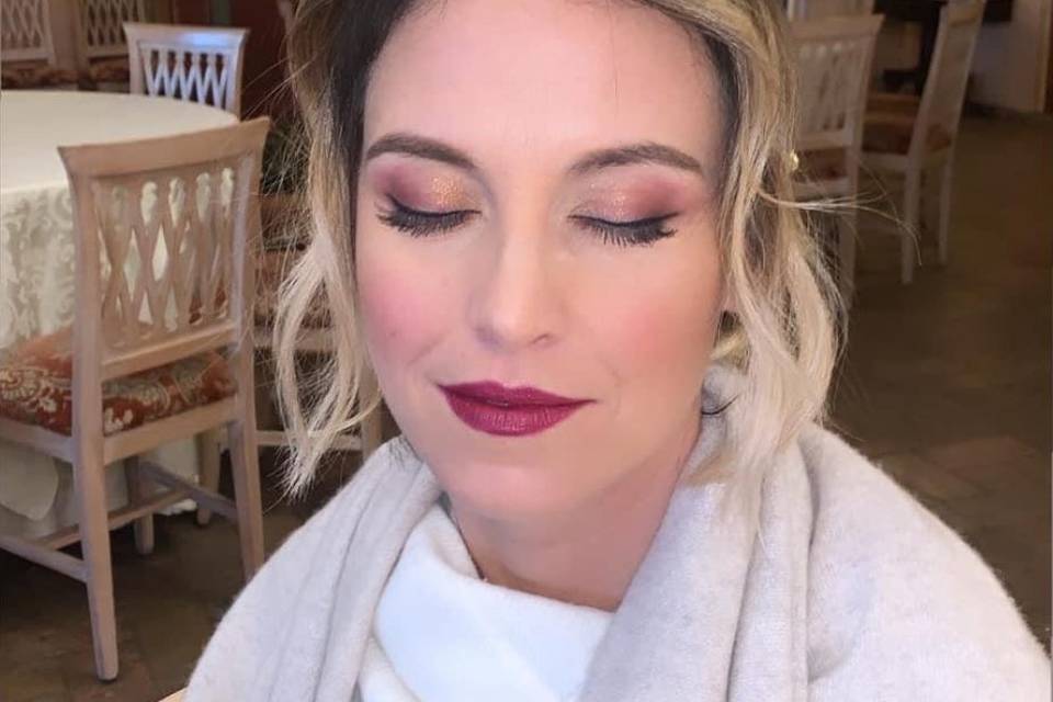 Bridal make-up