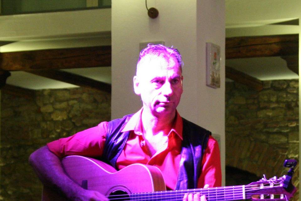 Carlo Calderano Acoustic Guitar Solo