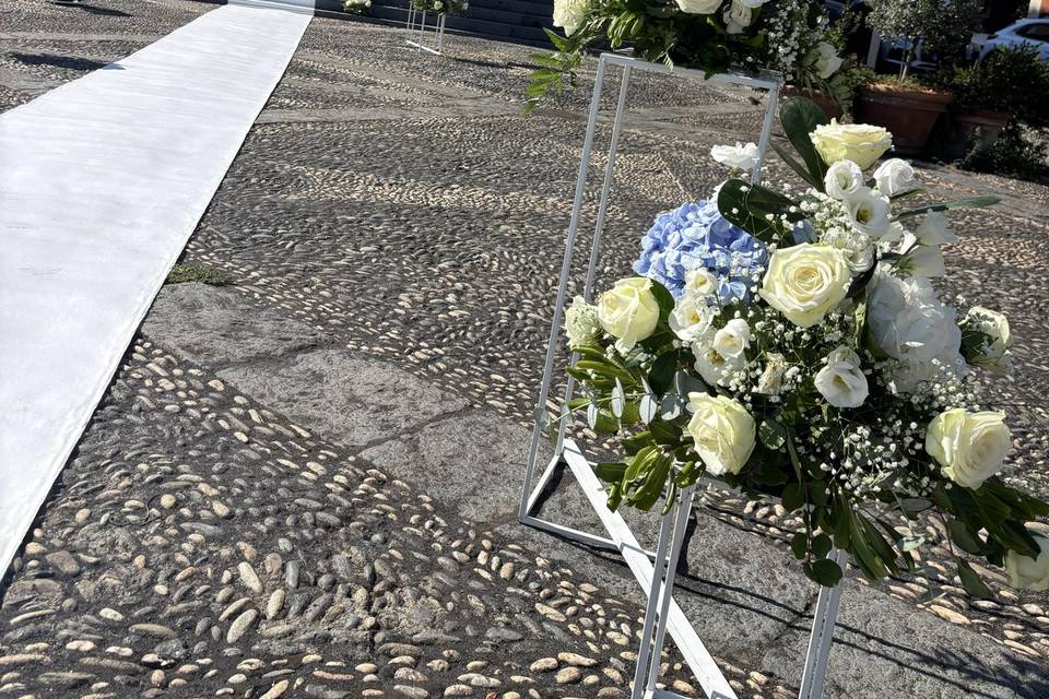 Allestimento esterno chiesa