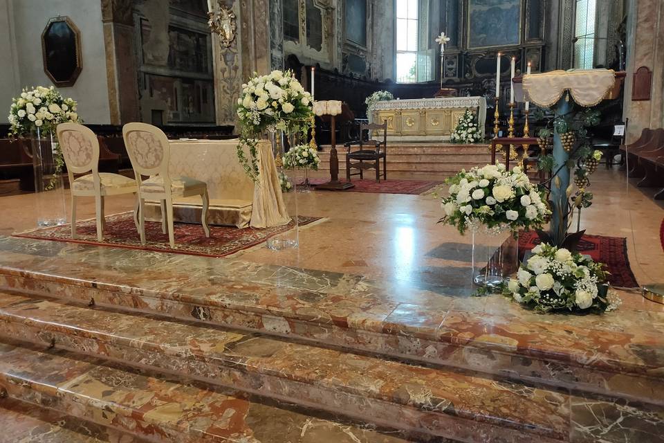 Basilica S.Salvatore-wedding