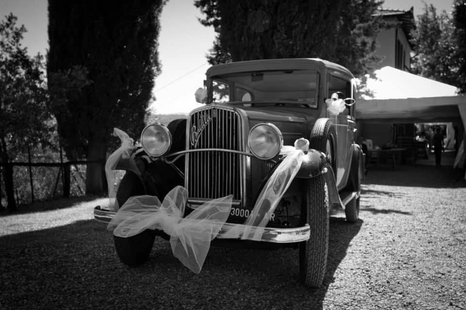 Servizio noleggio auto d'epoca