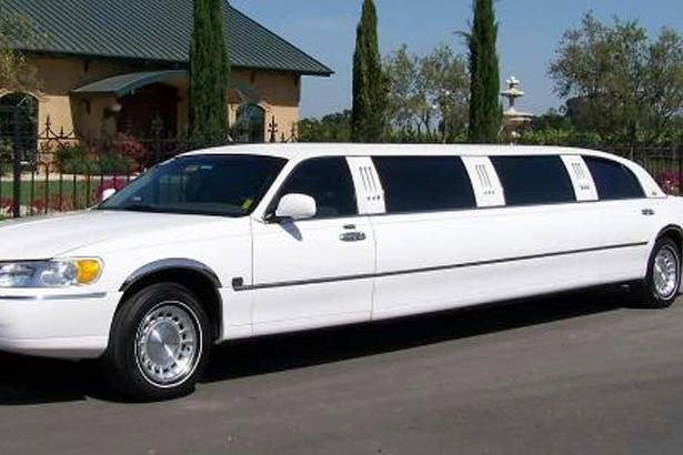 Limousine white Lincoln