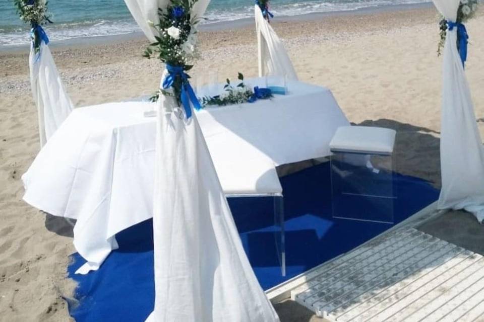 Gazebo in spiaggia