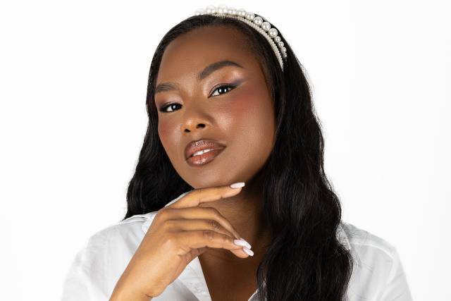 Make-up dark skin