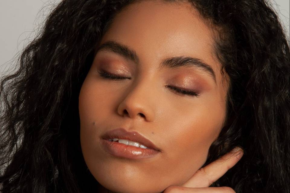 Natural makeup