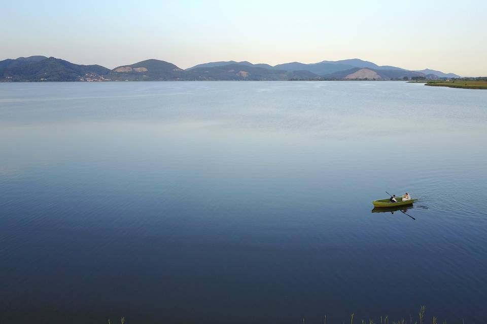 In barca sul lago