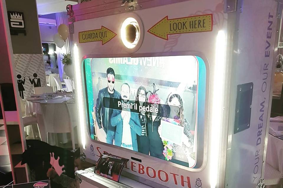 PhotoBooth/SelfieBooth