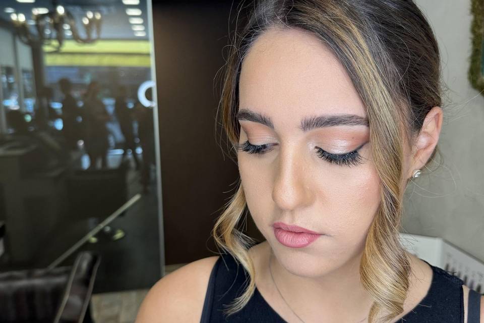 Makeup glam
