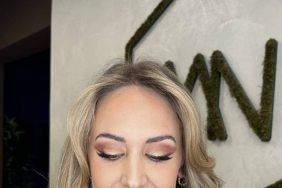Makeup colors