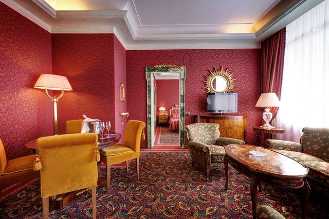Borgo Palace Suite Sposi
