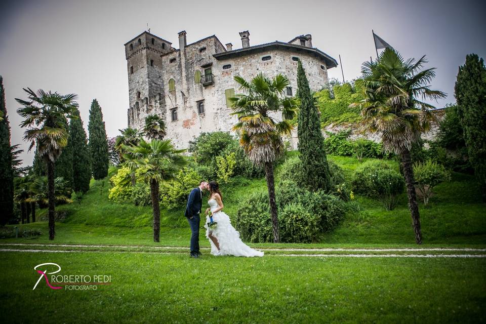 Kiss in the castle