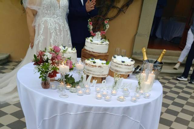Tavolo torta nuziale