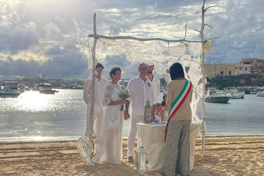 Wedding in Lampedusa