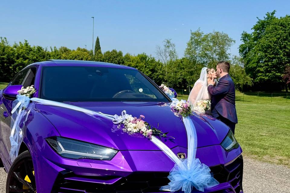Matrimonio URUS viola