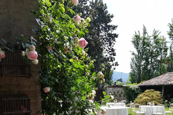 Aperitivo in giardino