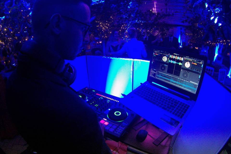 Dj 9 in azione