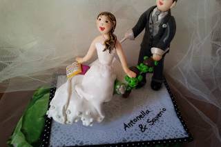 Wedding cake topper