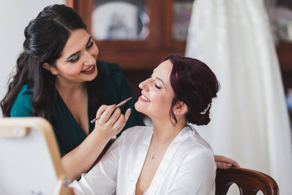 Linda - Make-up & Hair
