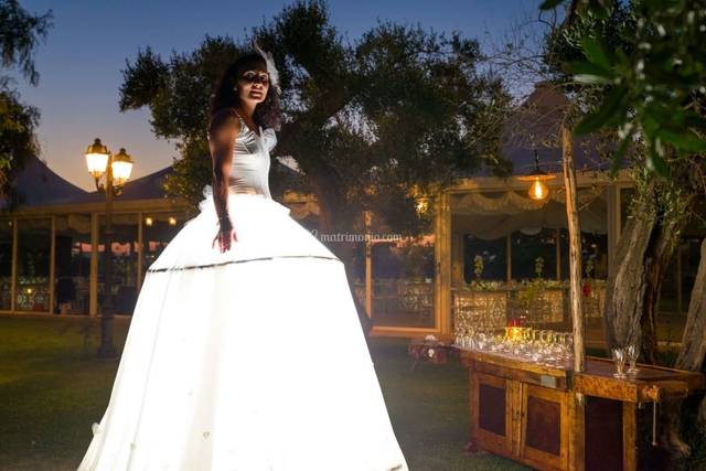La sposa sui trampoli