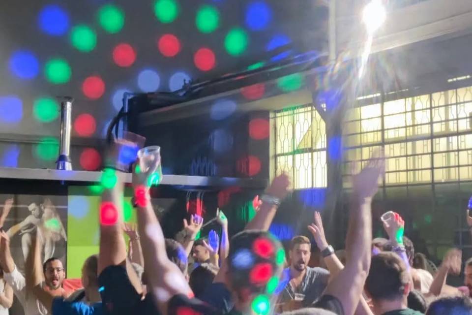 Dj service audio luci