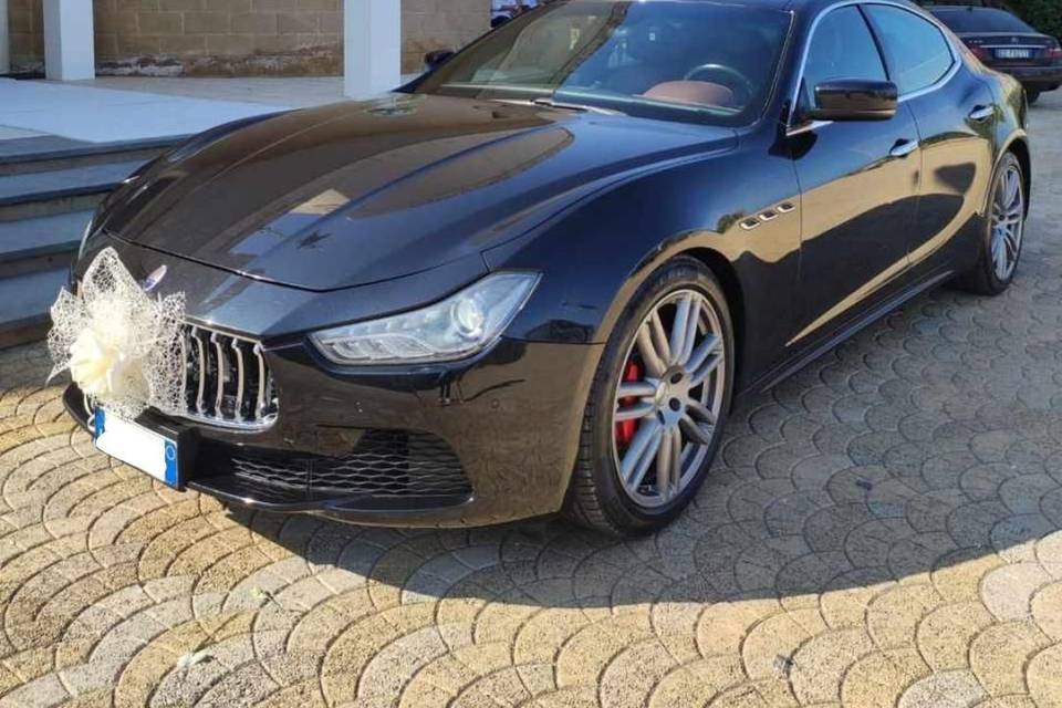 Maserati ghibli nero