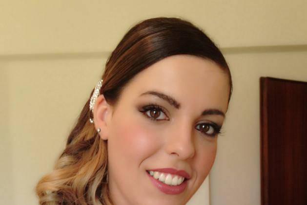 Manola Make Up