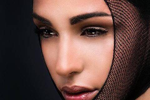 Makeup beauty