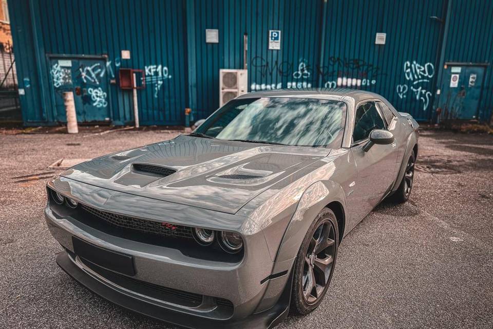 Challenger v8