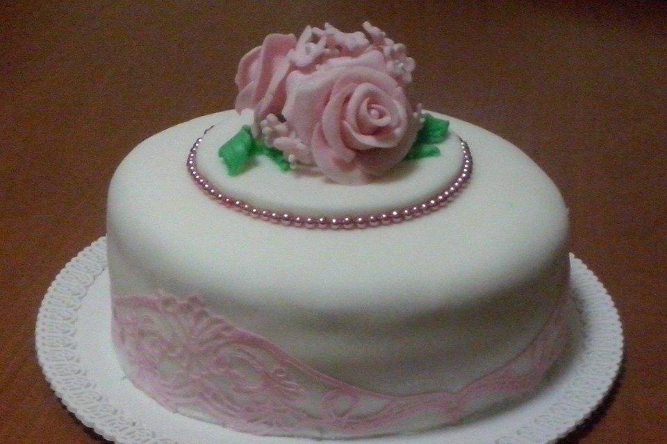 White wedding cake