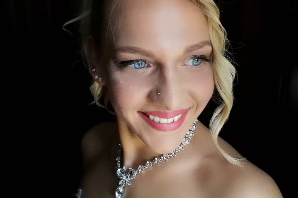 Bride Make-up
