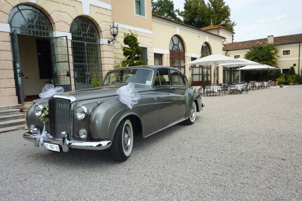 Bentley S1