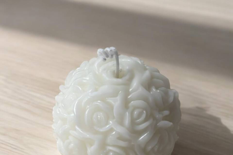Candela rose ball 10cm