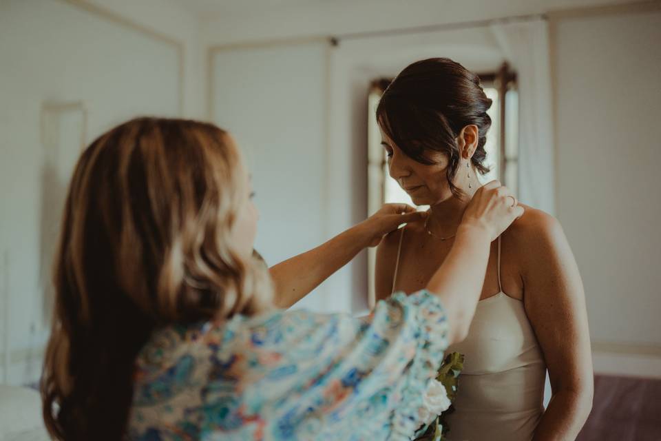 Aiuto alla sposa