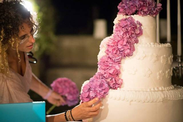 Torta con fiori